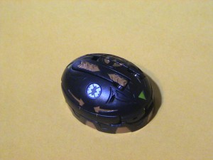 Lansor Closed 300x225 Lansor Bakugan Battle Gear